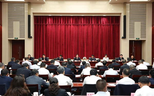 全省推进常态化帮扶持续巩固拓展脱贫攻坚成果工作会议在昆召开王宁出席并讲话 王予波主持 刘洪建出席