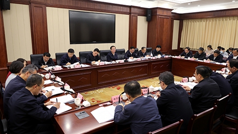 王宁在省发展改革委调研中老铁路沿线开发三年行动实施情况时强调举全力抓好中老铁路沿线开发王宁主持召开调研座谈会并讲话 王予波提出要求