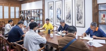 云南出版集团完成新一轮驻村工作队轮换工作