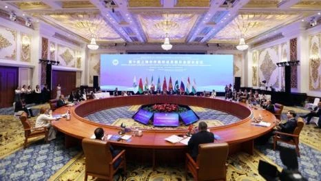 第十届上海合作组织成员国农业部长会议在昆举行韩俊主持并讲话 王宁与中外嘉宾交流 王予波出席并致辞