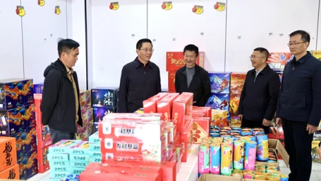 王予波在丽江调研检查时强调坚决守稳守牢安全底线 持续擦亮旅游金字招牌