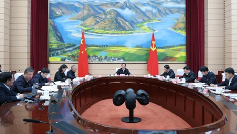 省政府党组理论学习中心组专题学习强调学习好掌握好运用好人工智能为高质量发展不断注入新动能王予波主持