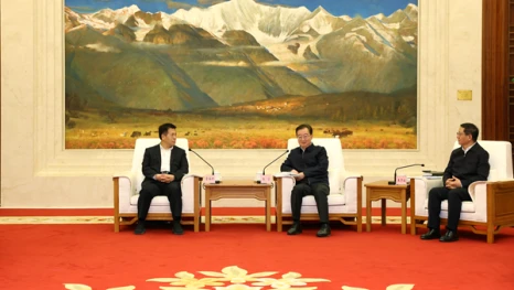 王宁王予波与国家卫生健康委主任雷海潮会谈