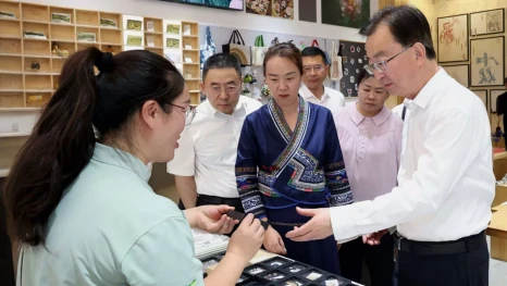 王宁在文山州调研时强调在践行正确政绩观中真抓实干兴业富民