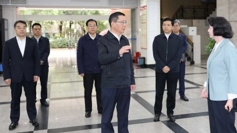 王予波在省教育厅调研时强调以人民为中心办教育兴教育 以实干为导向促公平提质量