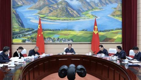 省政府召开党组会议常务会议传达学习习近平总书记重要讲话重要指示精神，研究经济运行、安全生产、常态化帮扶等工作王予波主持