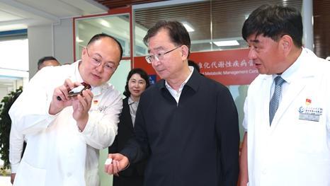 王宁在医疗机构调研时强调持续建好建强“家门口”的医院 更好满足人民群众医疗健康需求刘洪建参加