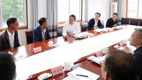 王予波在镇雄县接待群众来访时强调做好信访工作是检验正确政绩观的重要标尺