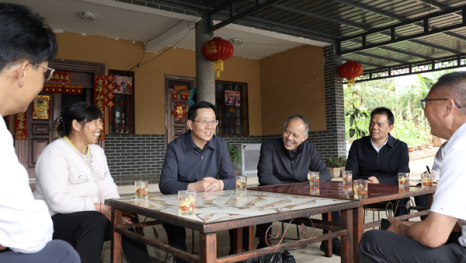 王予波在临沧调研并讲授专题党课时强调深入践行习近平总书记重要回信精神以高质量发展答卷检验正确政绩观