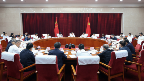 省委理论学习中心组举行集中学习持续推动学习贯彻习近平党建思想走深走实王宁主持并讲话 王予波刘洪建刘晓凯参加