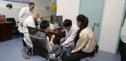 云南青基会党支部推动“关爱儿童脑健康”泸西站义诊手术落地见效