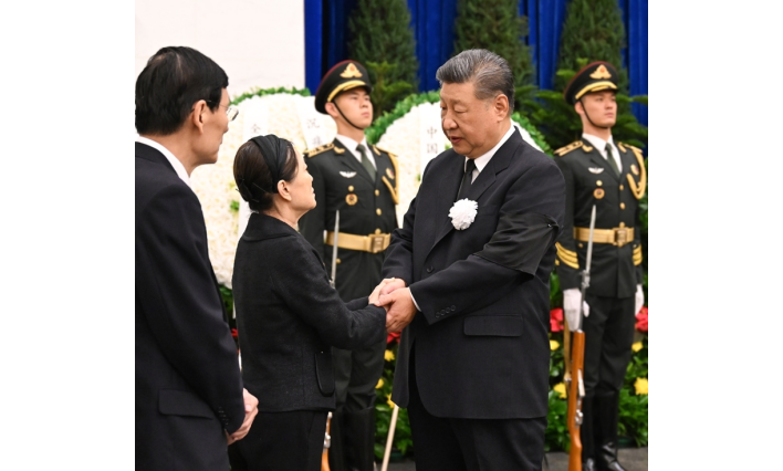 朱镕基同志遗体在京火化 习近平等到八宝山革命公墓送别
