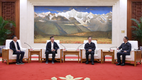 王宁王予波与瑞幸咖啡联合创始人、首席执行官郭谨一举行工作会谈刘洪建参加