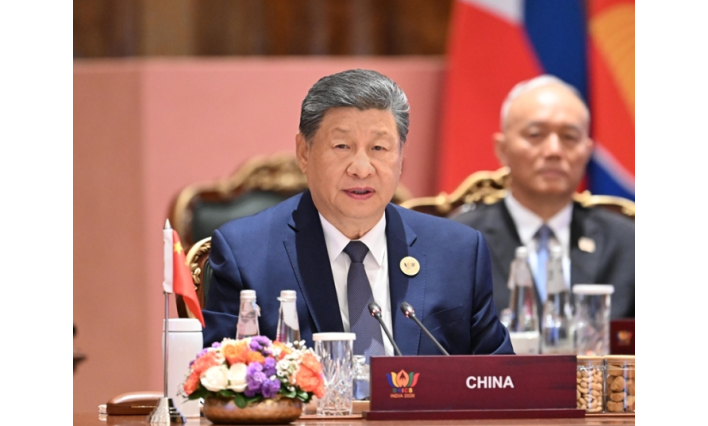 习近平出席金砖国家领导人第十八次会晤第二阶段会议并发表重要讲话