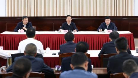 王予波在省自然资源厅调研时强调更好统筹高质量发展高水平安全 推动自然资源安全高效永续利用